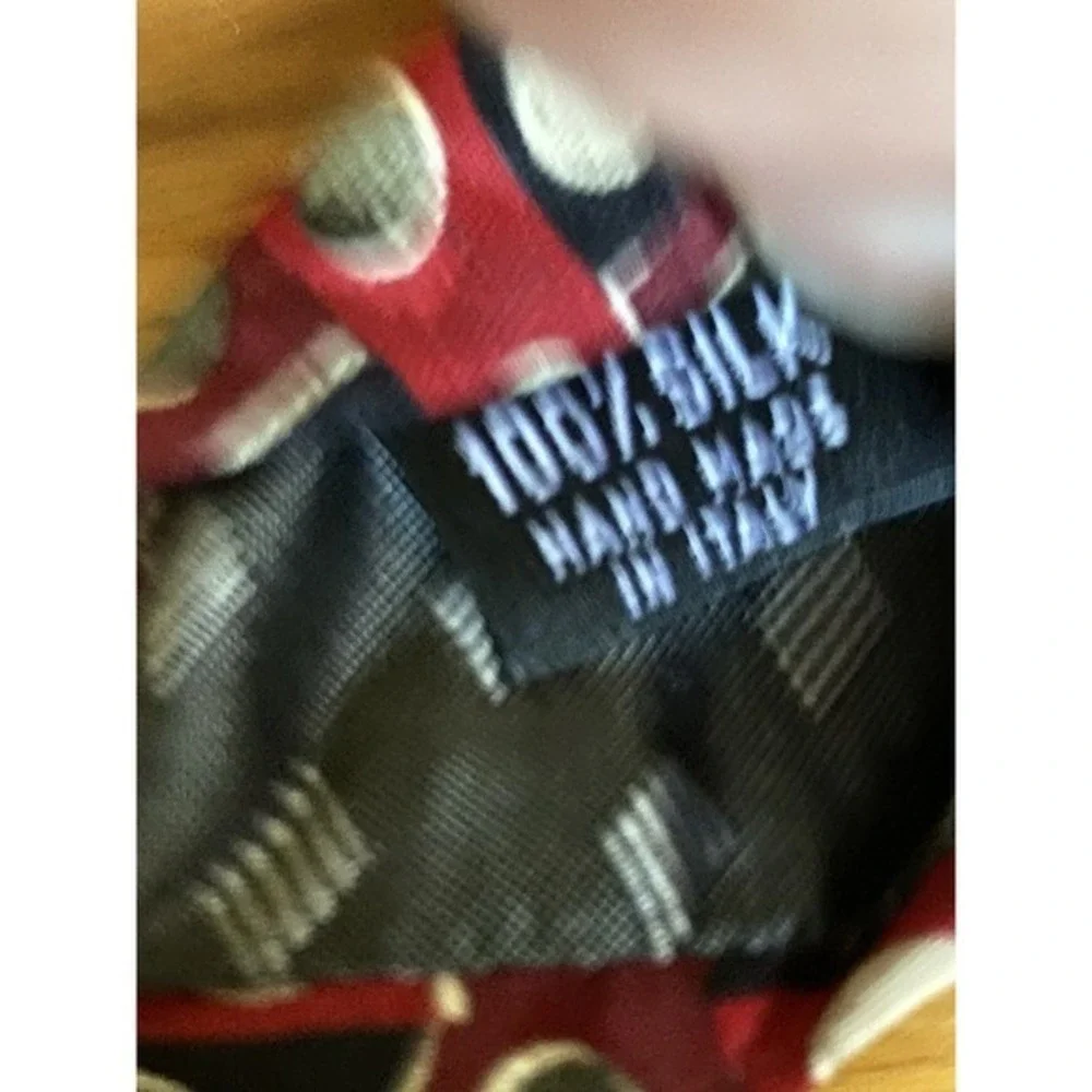Today's Man 100% Silk‎ Colorful Tie Made In Italy 3646